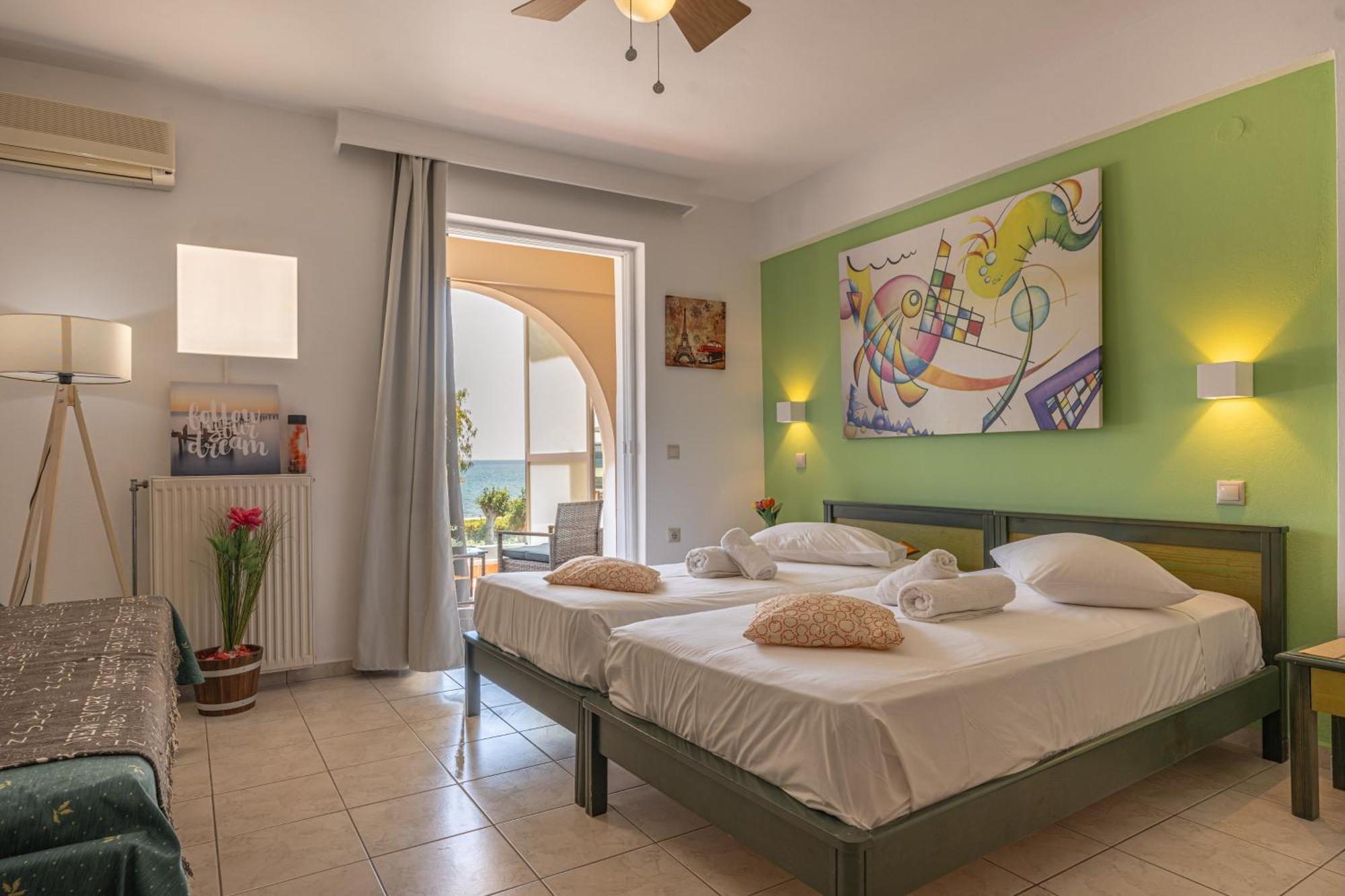 Seafront Spirit Suites Città di Zante Camera foto